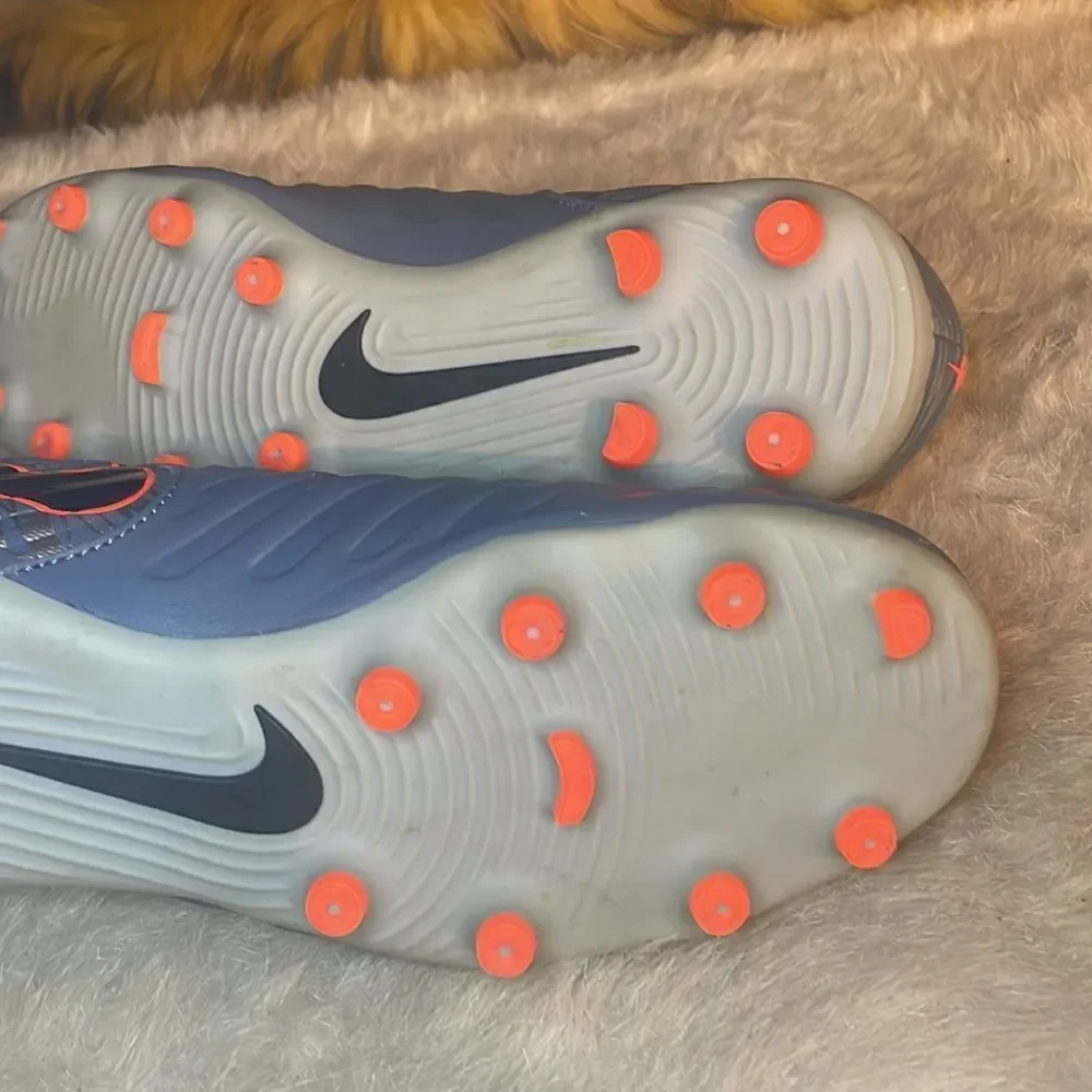 Nike soccer shoes 5 (1825)